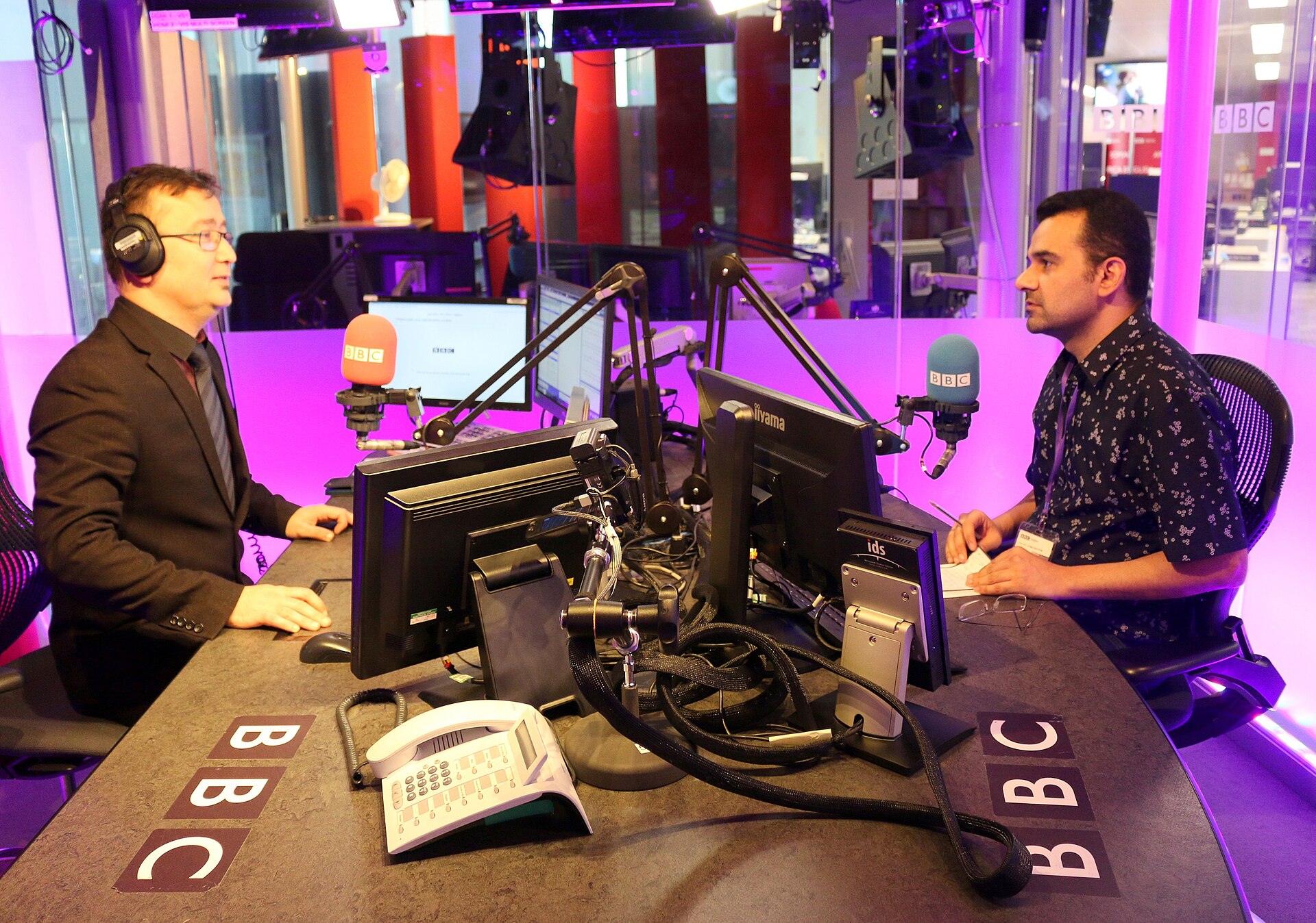 BBC Persian's Dariush Rajabian Interviews Pejman Akbarzadeh - London May 2019