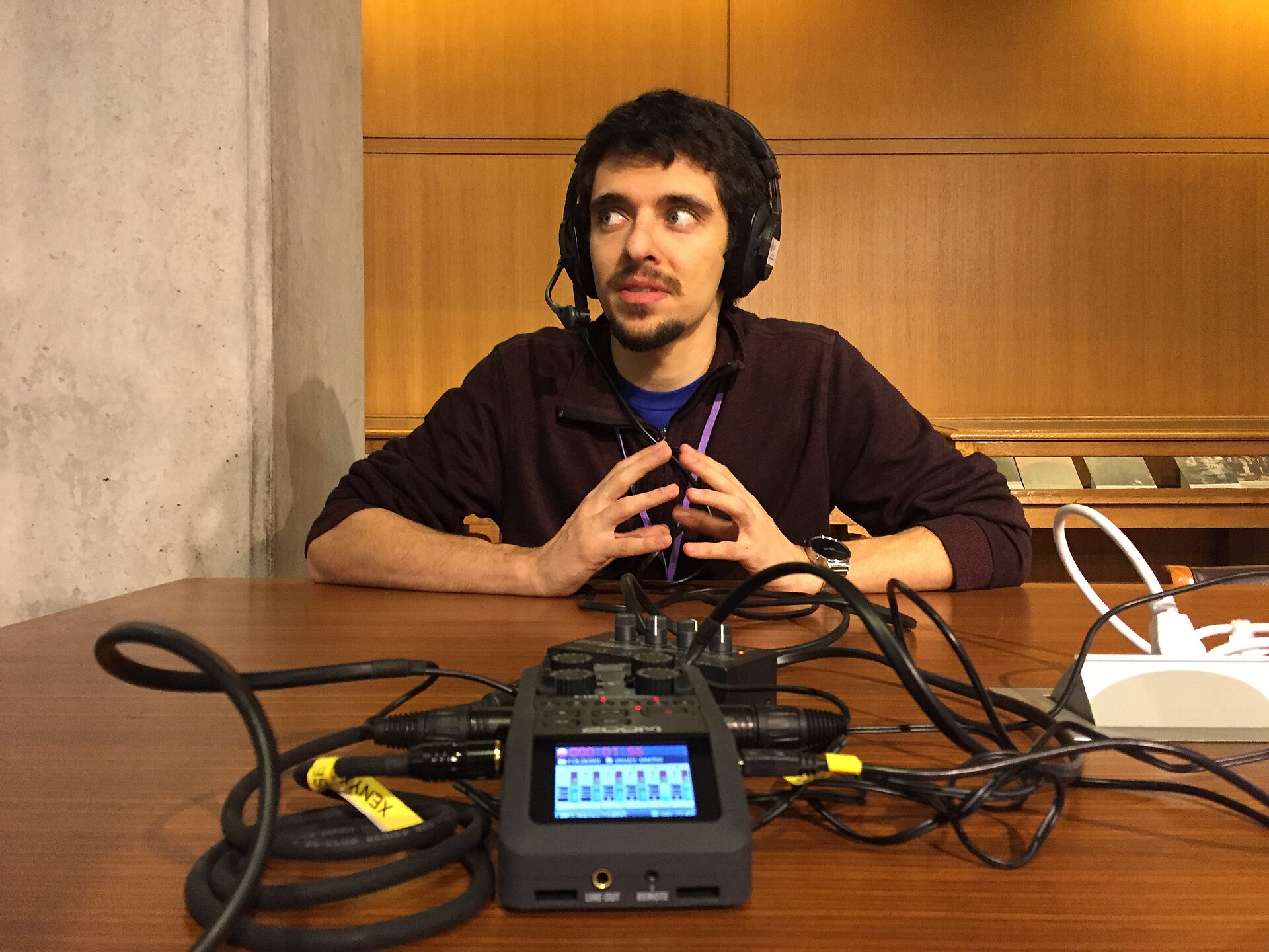 Kevin Payravi at WikiConference North America 2018 recording an episode for the podcast WikiJabber